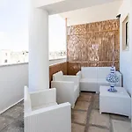 Center House Bed & Breakfast 3*