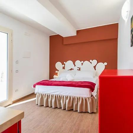 Center House Bed & Breakfast 3*